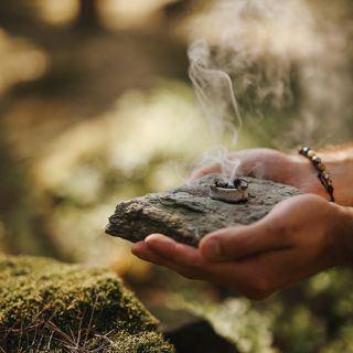 💨🤎 Na skladě máme mimořádnou kvalitu kopálu. Mexický kopál je pryskyřice ze stromu rodu Bursera bipinnata. Při spalování...