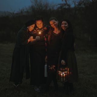 🤎🍂 Minulý rok jsme spolu s kakaovými ženami vytvořily adventní kalendář, ve kterém se každý den otevíral jeden příběh....